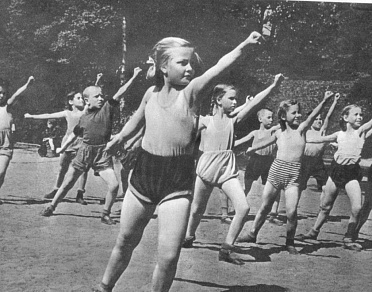 История массовой гимнастики в России и СССР