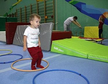 Секции спортивной акробатики для детей в Москве